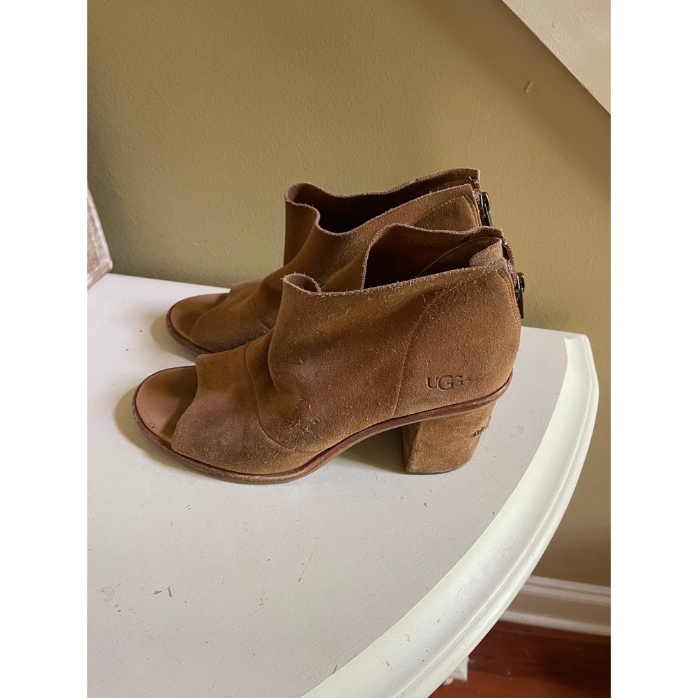 UGG Ginger Brown Suede Peep Toe Ankle Booties Block Heel Size 10